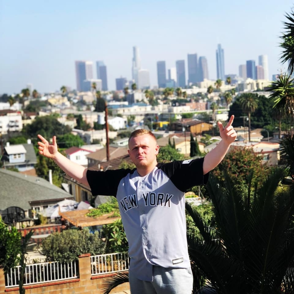 Meet your Posher, Lawrence